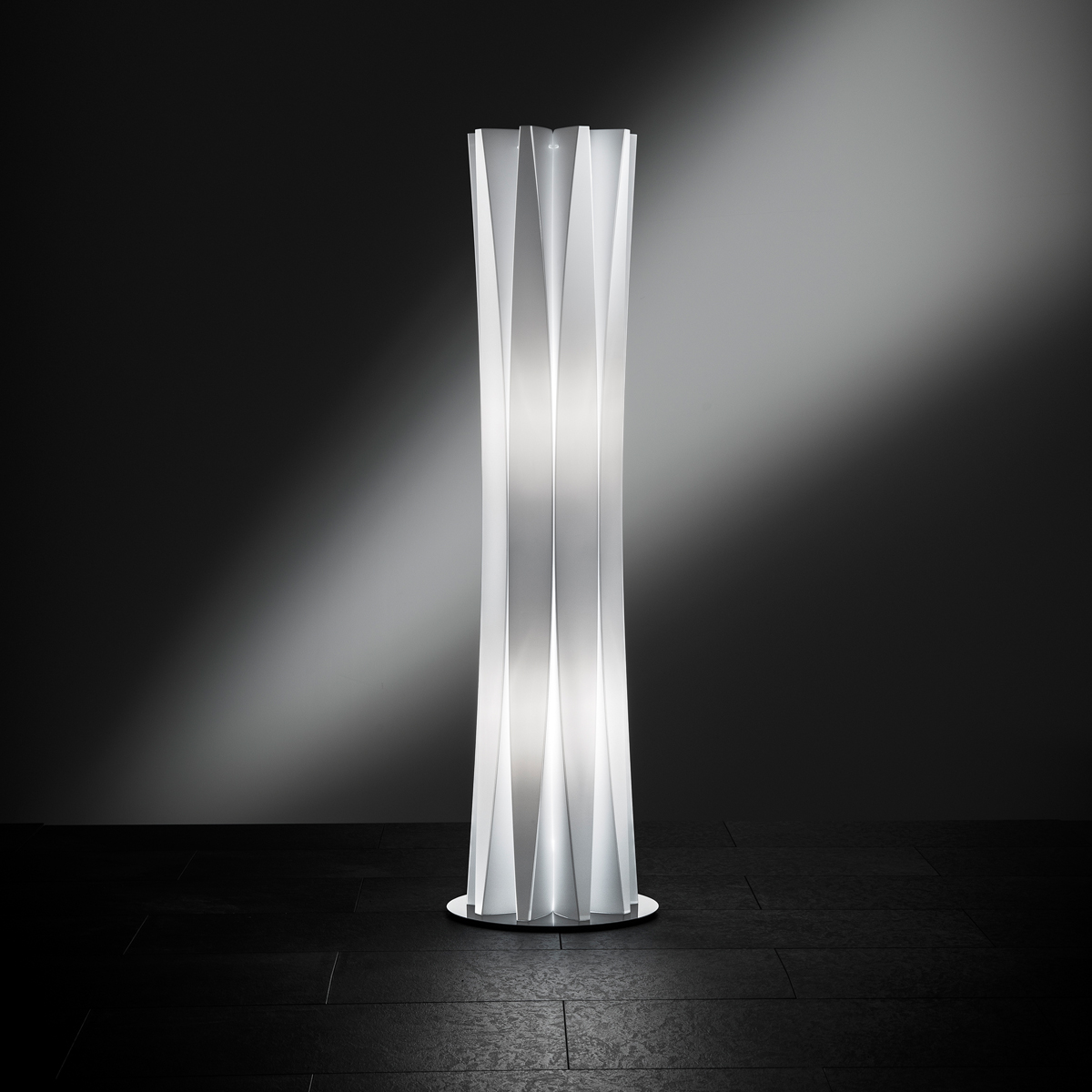 White Bach Large Floor Lamp Non-Dimmable) by Slamp